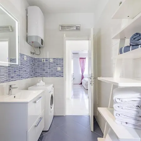 Lu Apartament